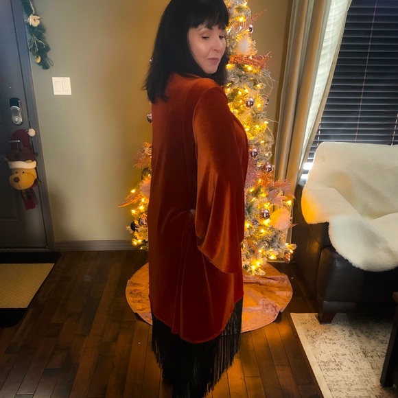 Stunning Burnt Orange Kimono - Picture 1 of 4